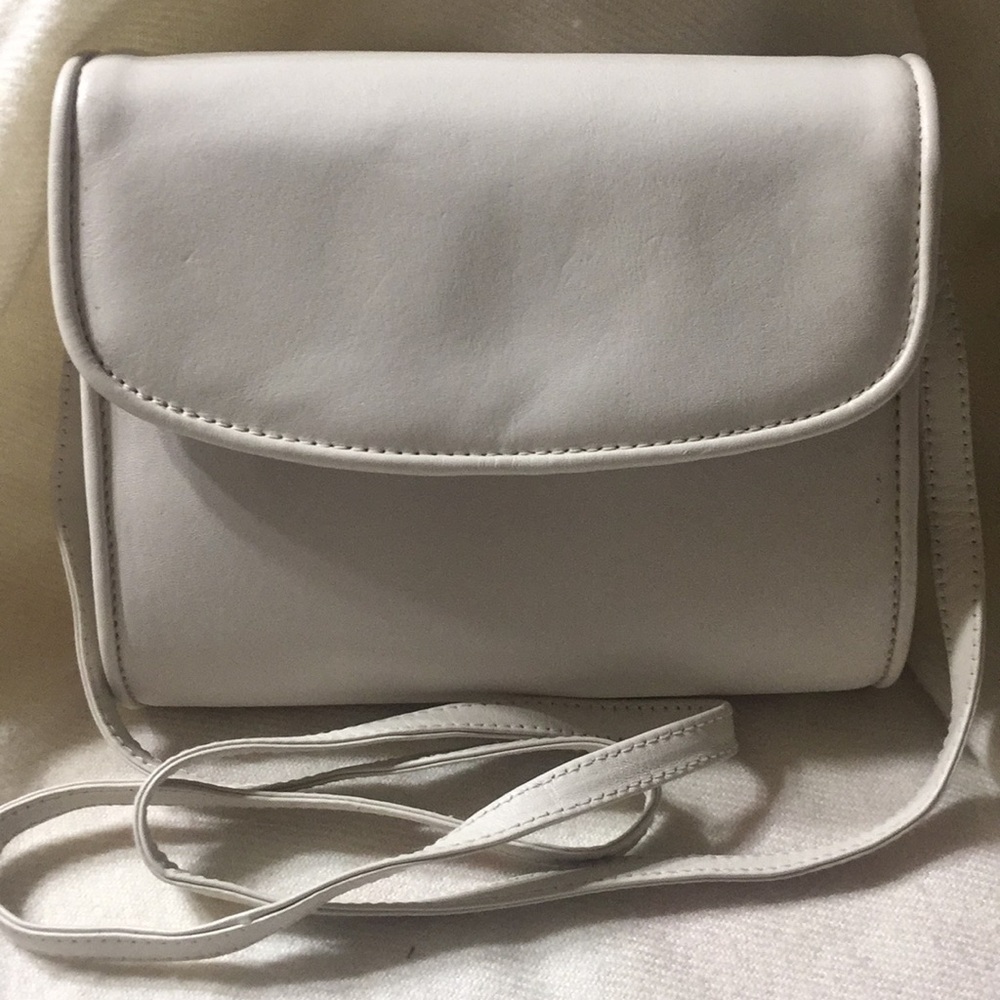 Amanda Smith crossbody
